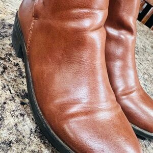 Womens brown Learher ankle boots